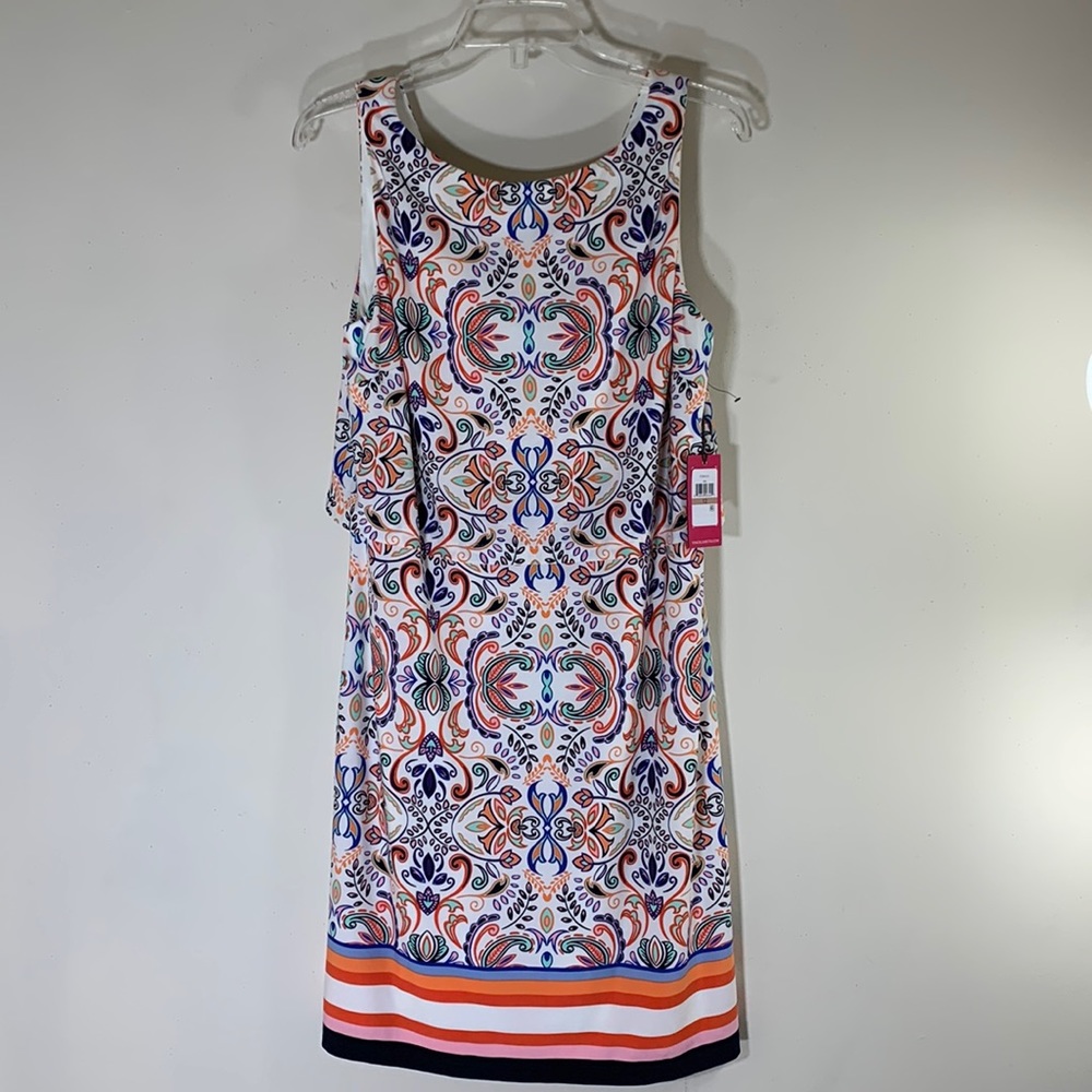 NWT. Vince Camuto Floral Sleeveless Shift Dress Size-12.